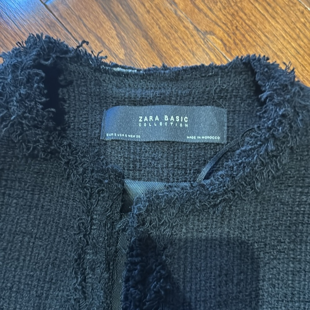 Zara Jacket - Picture 4 of 4